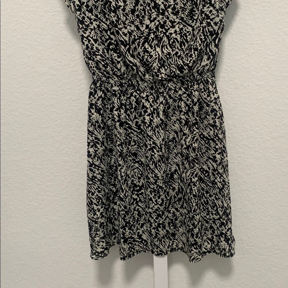 Evereve Black White Boho Print Cap Sleeve Mini Dress Size XS - Picture 3 of 10